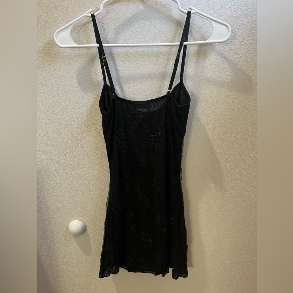 Edikted black lace, mini dress with adjustable straps size xs - Picture 3 of 6